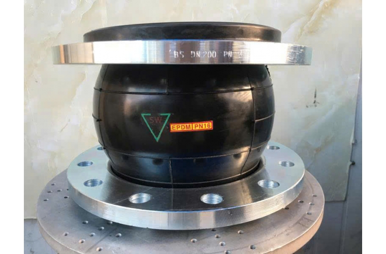 Khớp nối mềm kẽm pn16