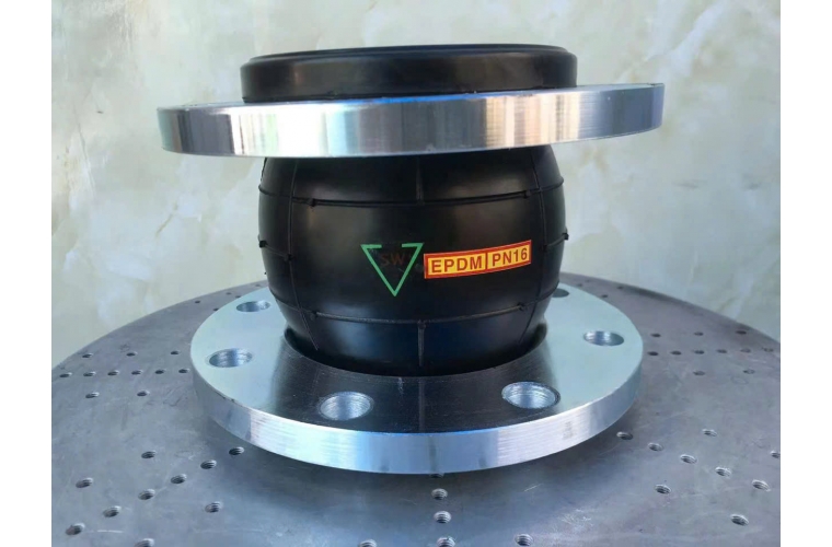 Khớp nối mềm kẽm pn16