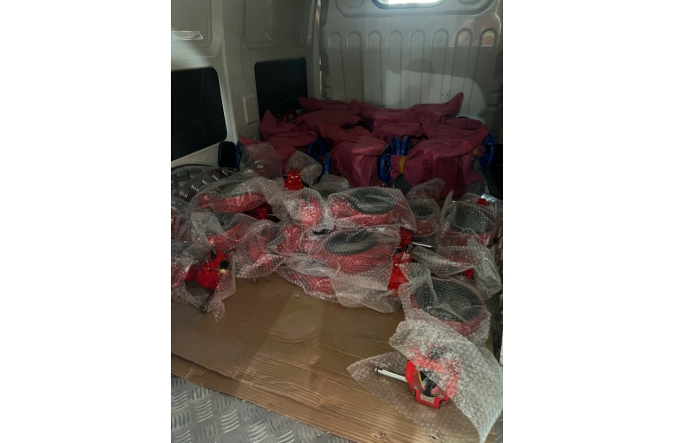 Van bướm gang tín hiệu điện