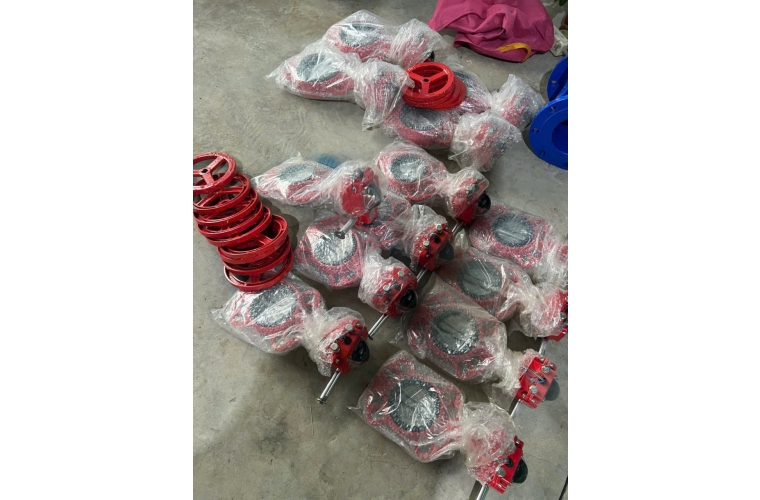 Van bướm gang tín hiệu điện